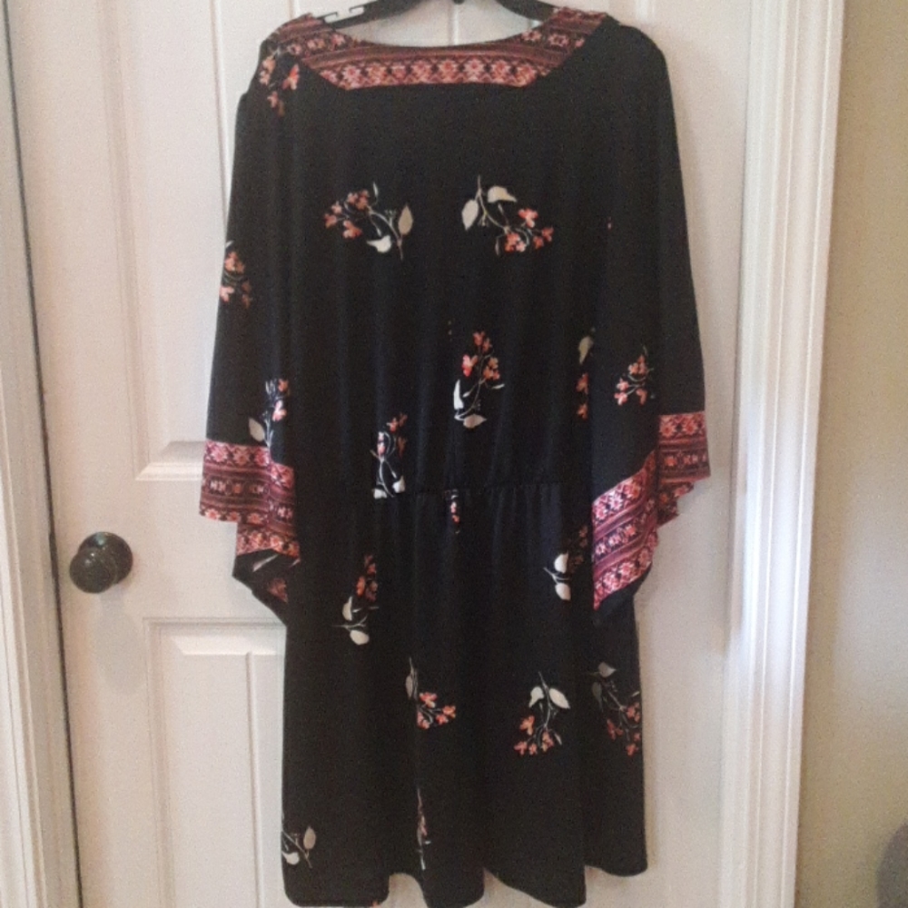BAILEY BLUE BRAND / WOMANS DRESS / PLUS SIZED 1X - Picture 4 of 9